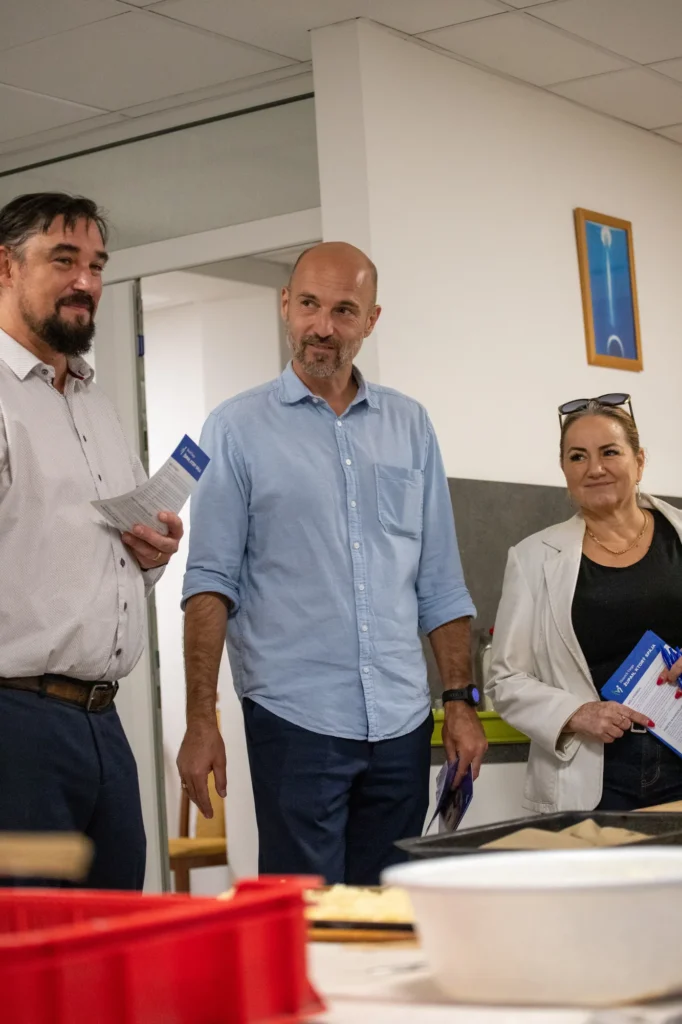 Medzi ľuďmi Stretnutie v interiéri počas Šurianskeho jarmoku, 18. 9. 2026